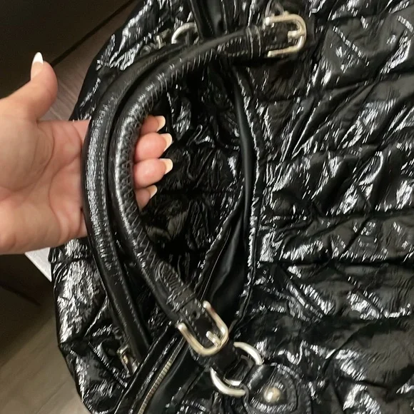 Authentic Miu Miu  Patent Leather Bag Shiny PRICE DROP 🔥🔥 - Picture 7 of 8